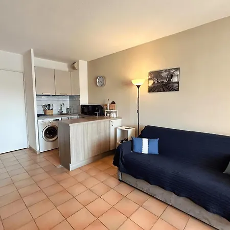 Apartamento Comfortable And Bright Wifi Grimaud