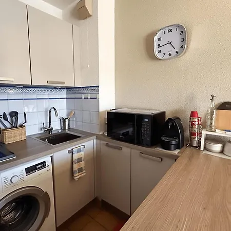 Comfortable And Bright Wifi Apartamento