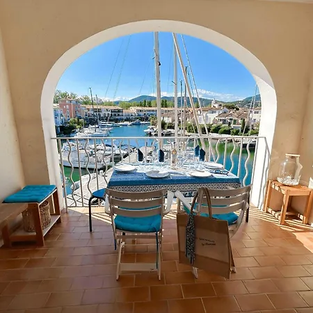 Appartement Comfortable And Bright Wifi Grimaud